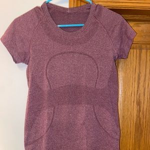 Lululemon Maroon Swiftly Tech Short Sleeve Shirt Size 6